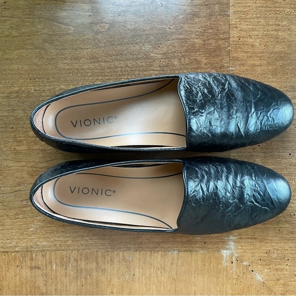 Vionic Willa II Black Leather Comfort Flats size 7.5 - Picture 2 of 10